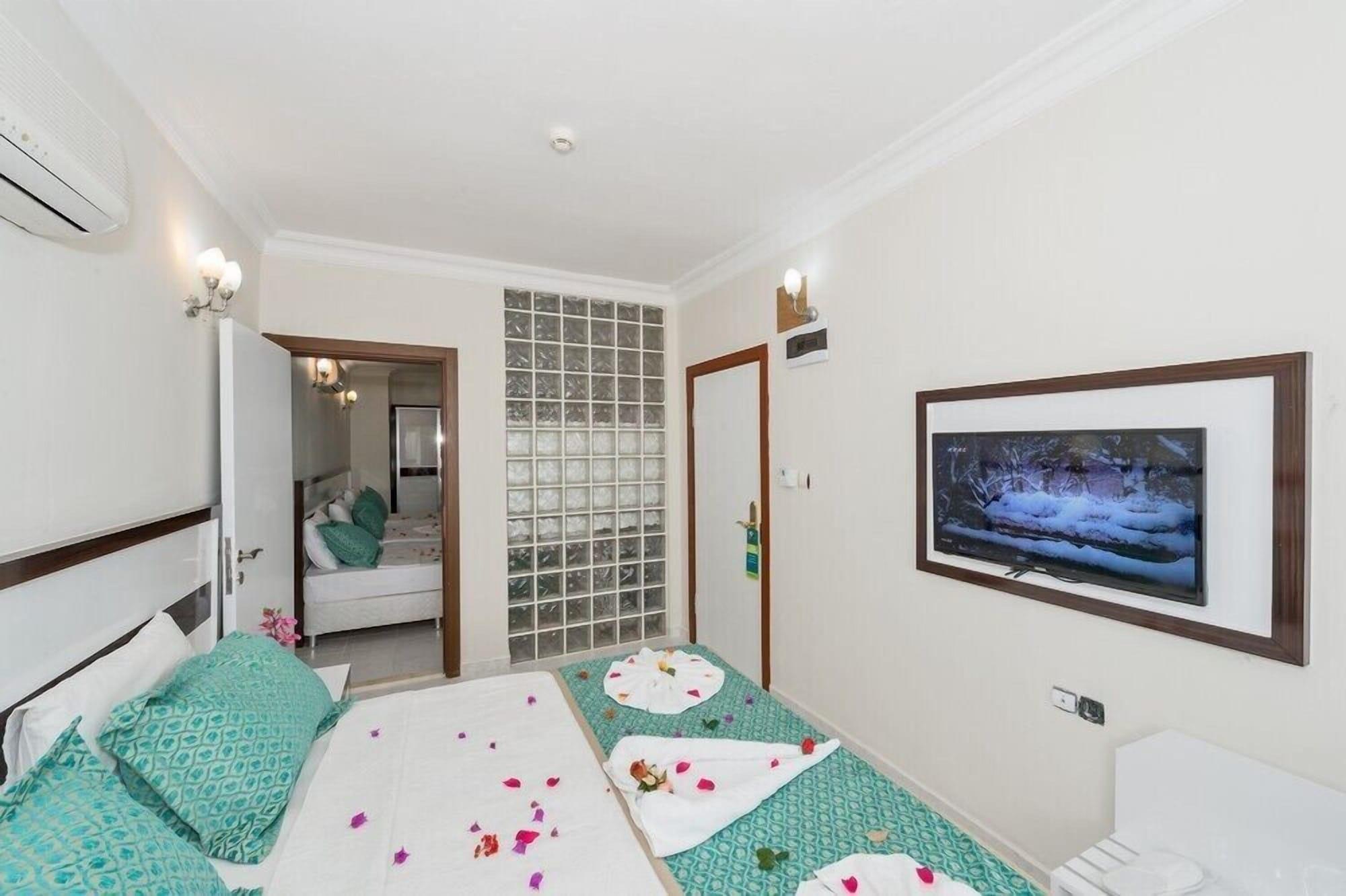 Otel Carpe Diem Gold Finike Exterior photo